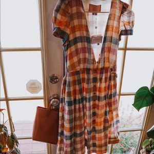 Gal Meets Glam Poppy Midi Plaid Linen Dress